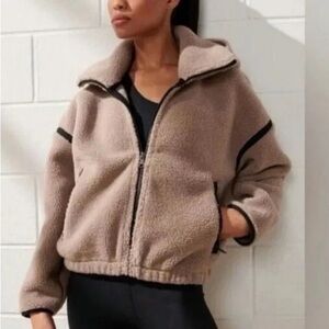 YPB by Abercrombie Oat NeoWarm Full Zip Sherpa Hoodie Jacket XS